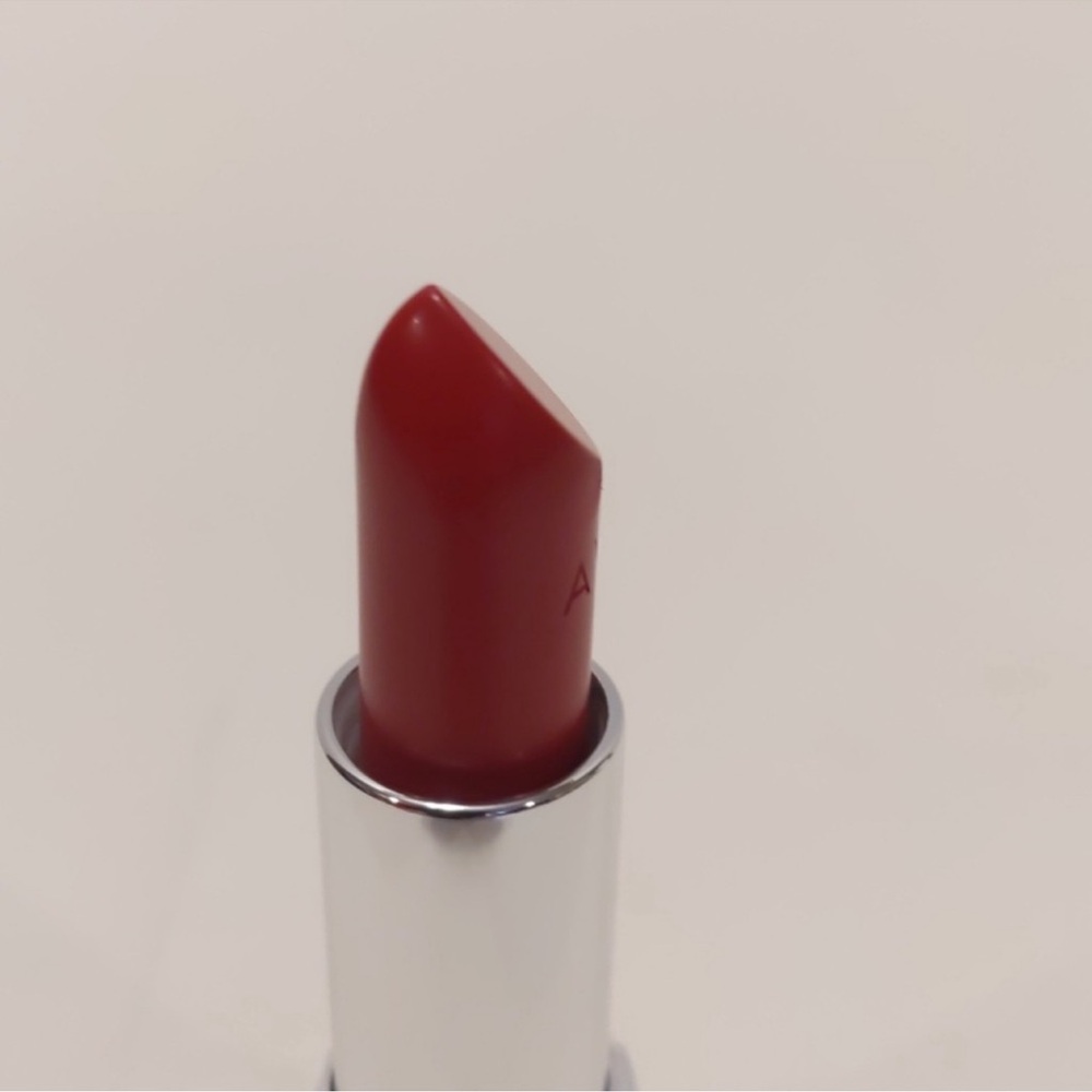12 Avon True Color Nourishing Lipstick Candy Red - Picture 9 of 11